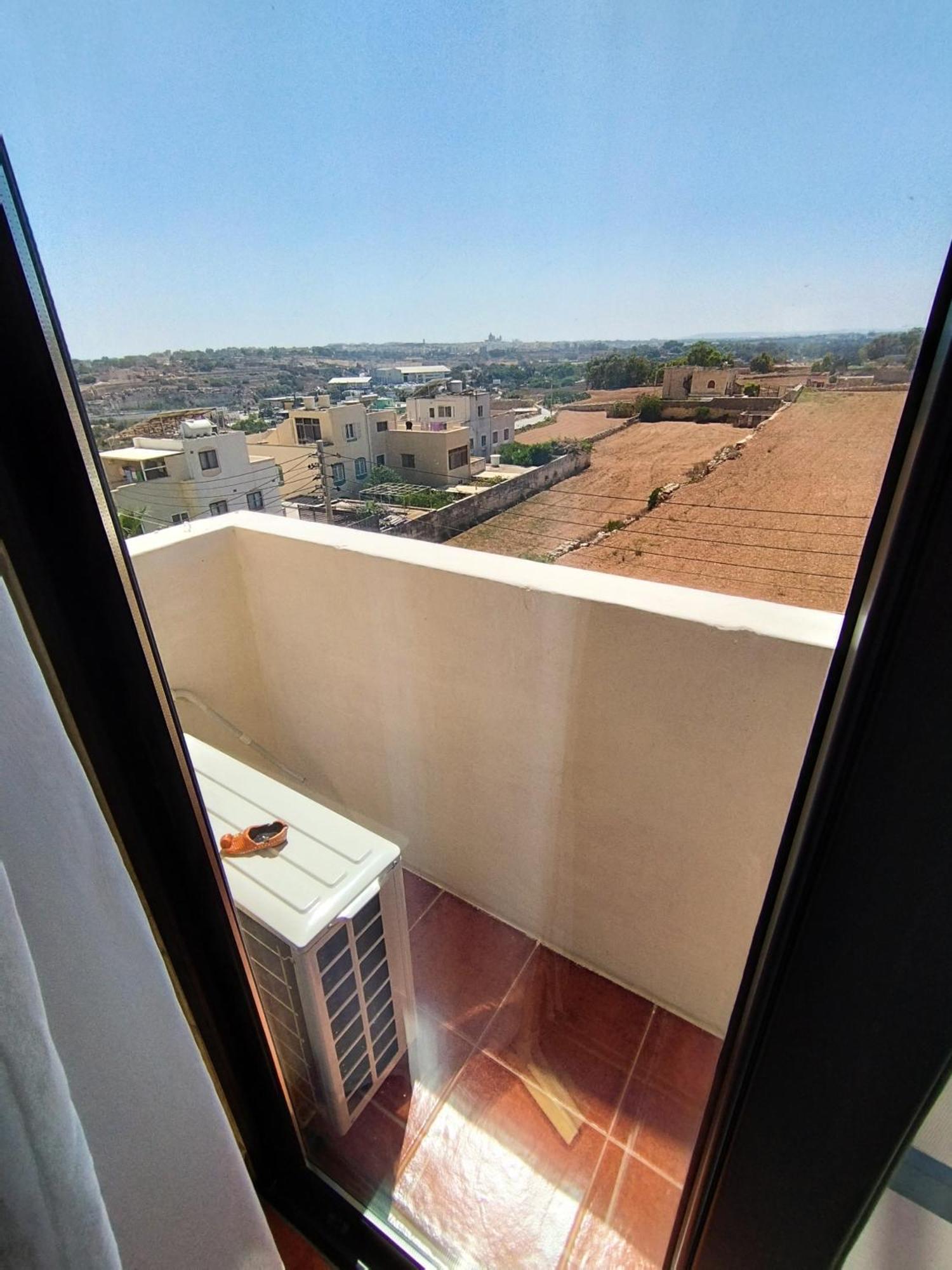 3 Bedrooms * Marsaskala
