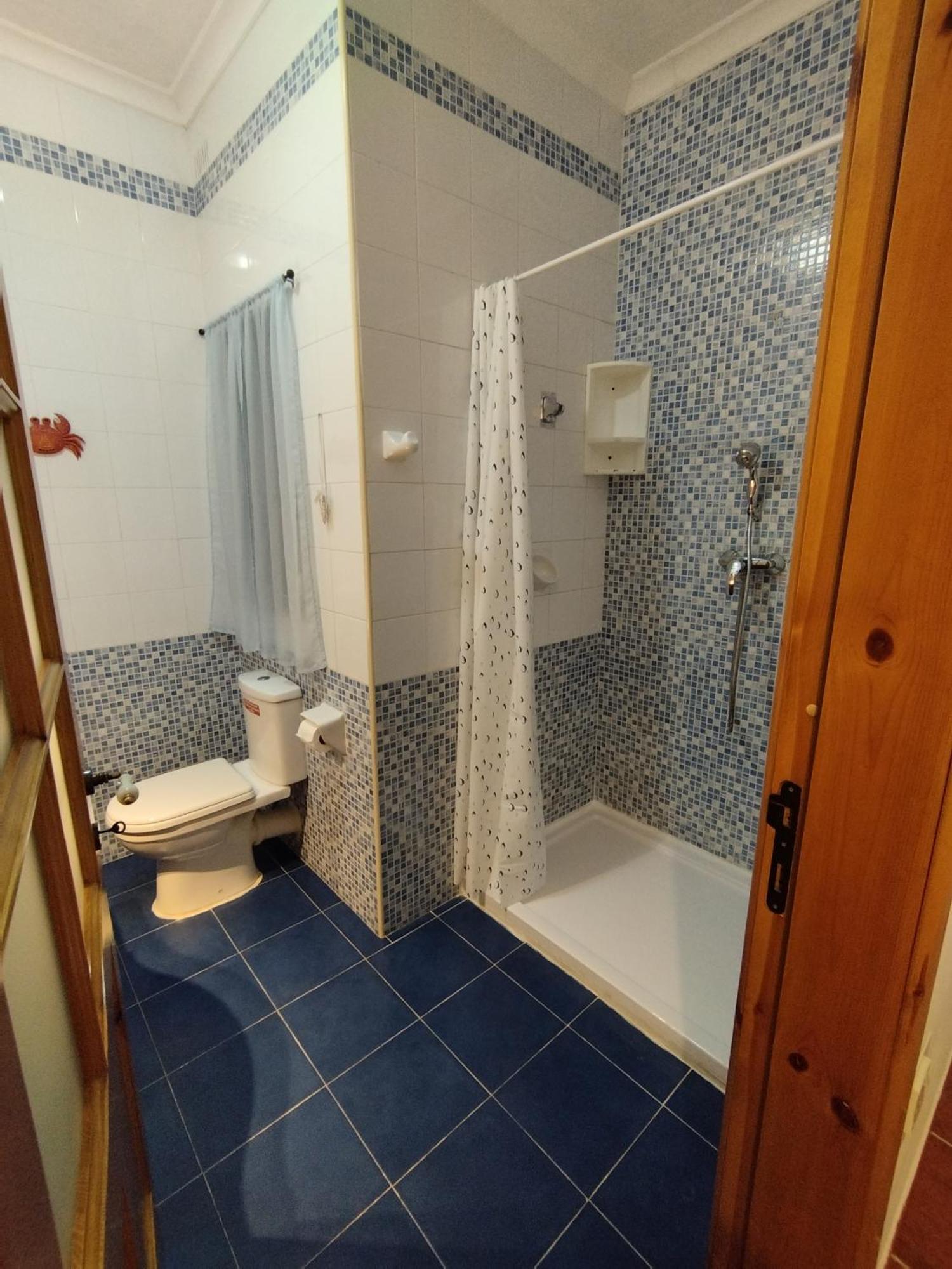 3 Bedrooms Apartment *
